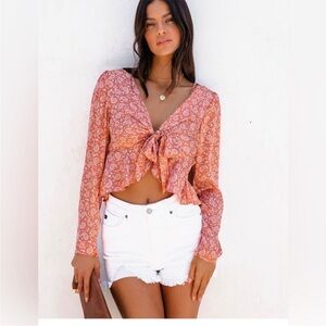 NWT Dress Forum satin paisley tie front top